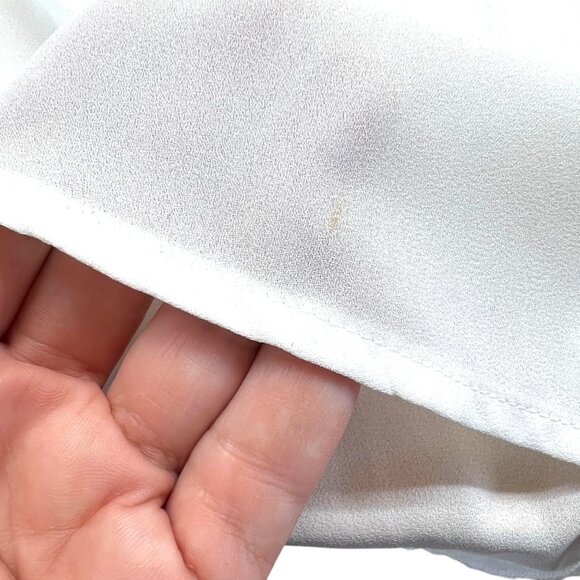 WHBM Ruffle Front Sleeveless Shell Blouse White Size Medium NWT - Picture 7 of 13